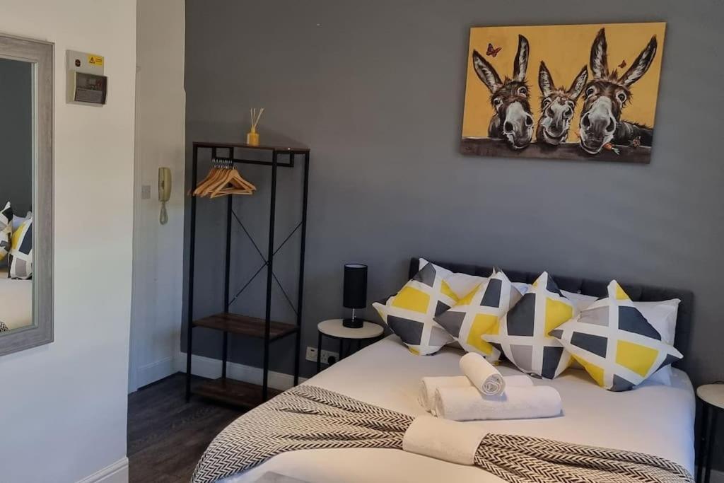 Central London Studio 1Bedroom Exterior photo
